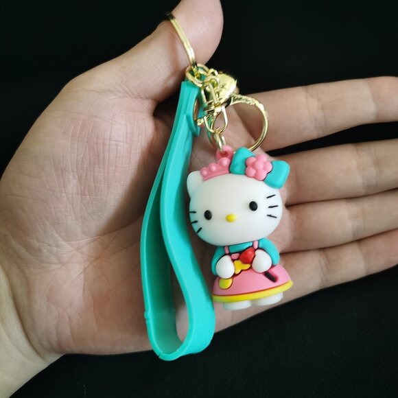 Hello Kitty Baker keychain - Picture 1 of 5